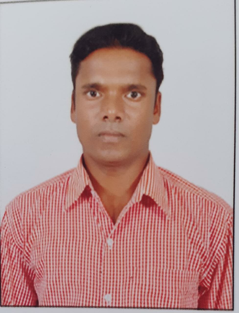 Idol Handling Shri Manoj Kumar Pramanik